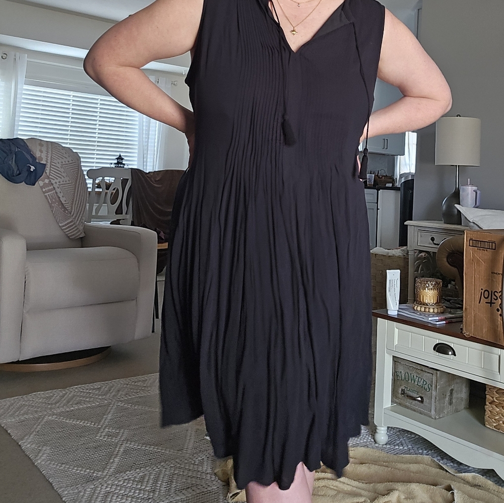 Old Navy, XL, Black Pleated High Low Sundress - Picture 5 of 11